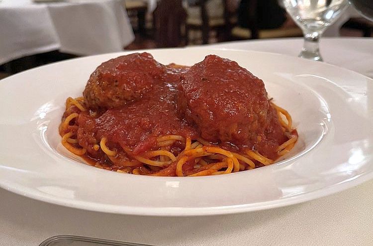 Spaghetti & meatballs 